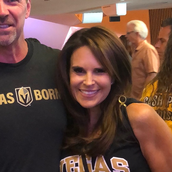 Meet your Posher, Debbie - Picture 1 of 1